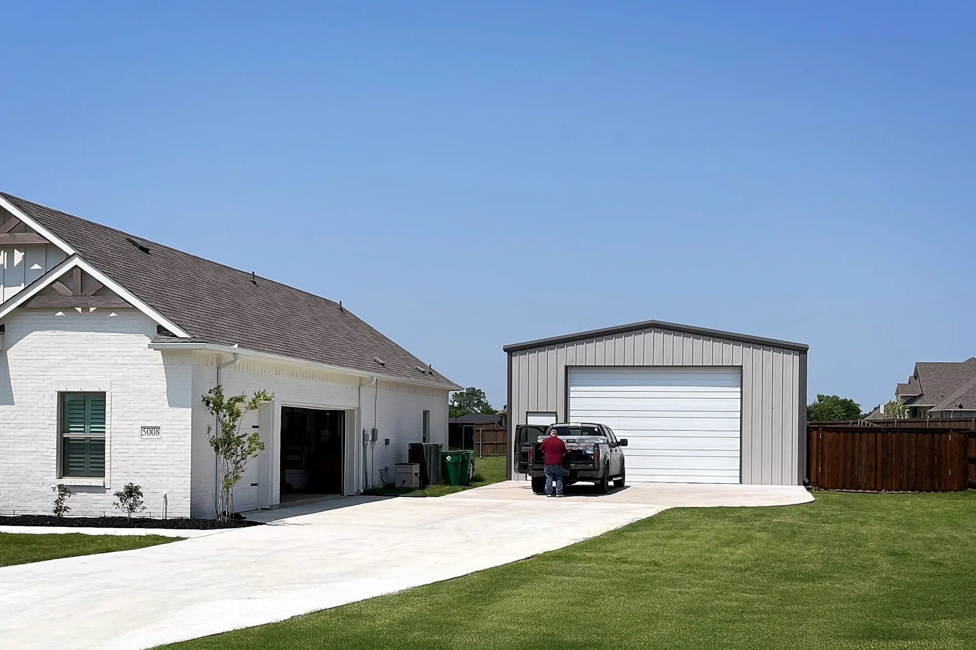 Residential steel building