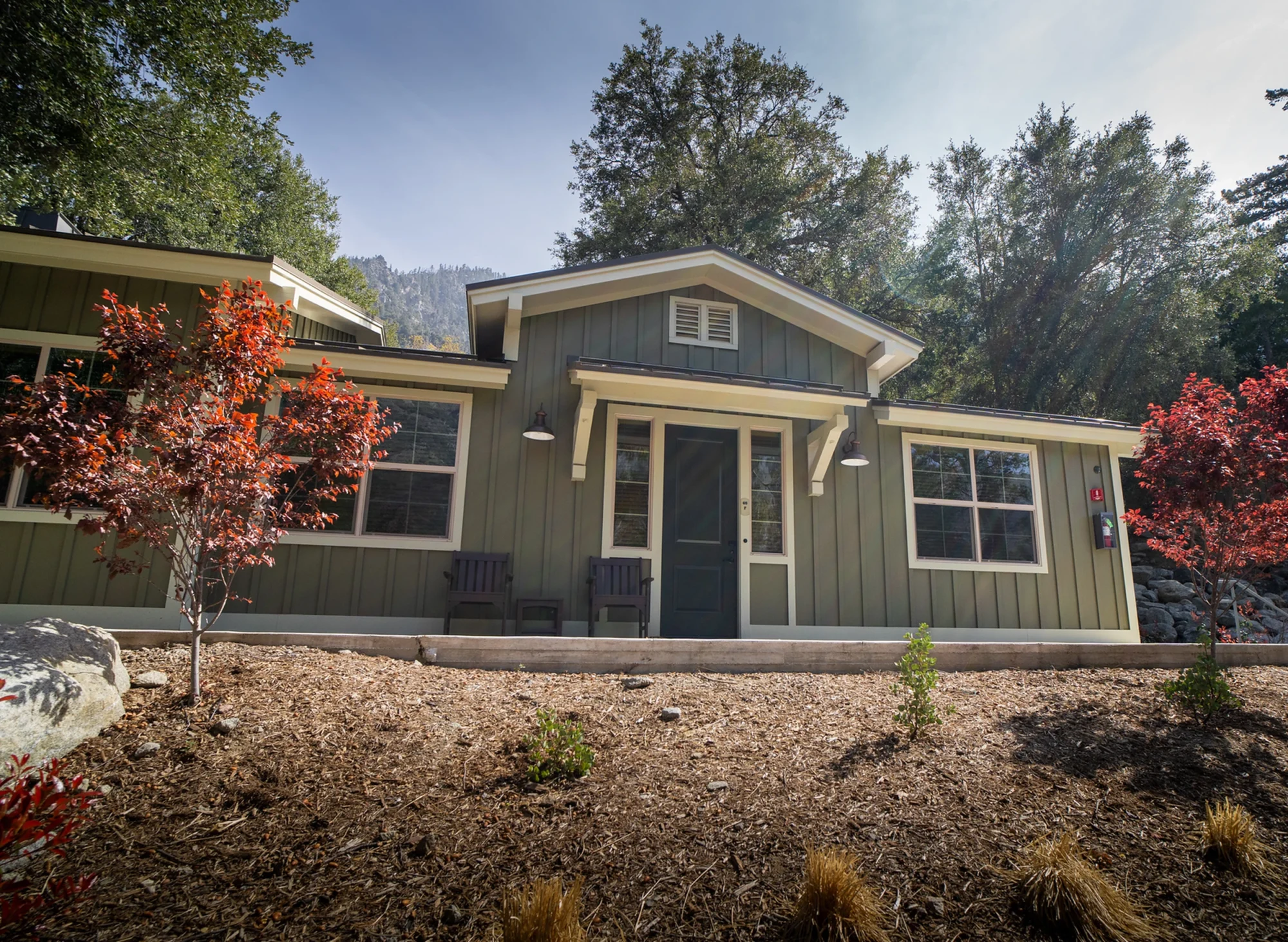 2bed 1bath the pines lodge exterior autumn maple trees