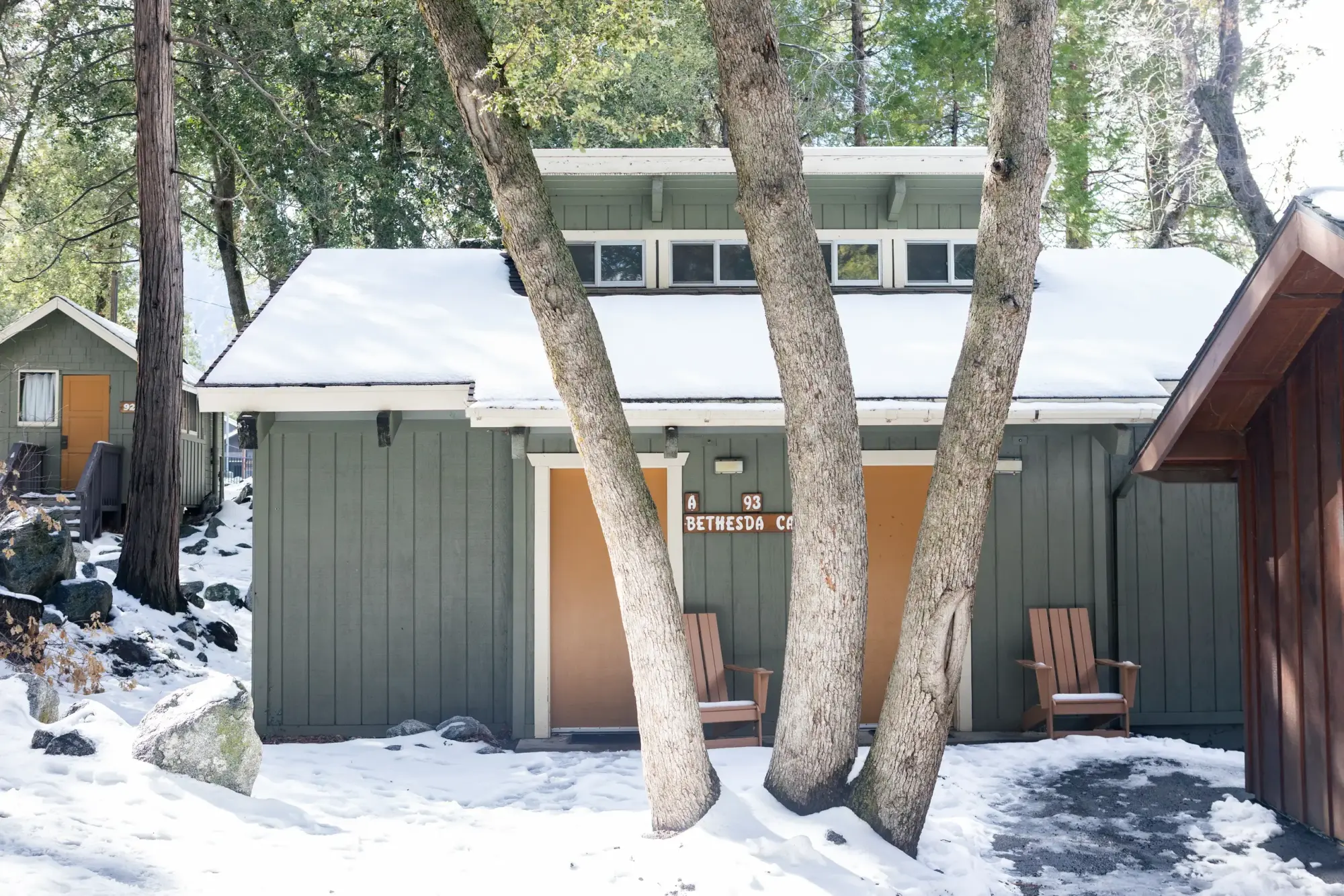 cabin snow winter 2