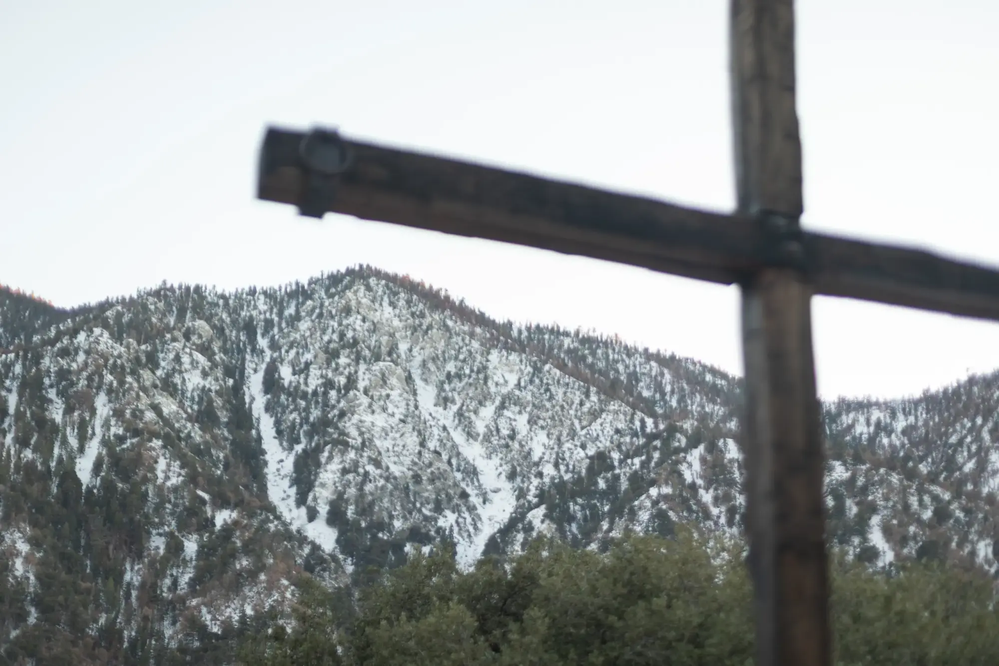cross snow