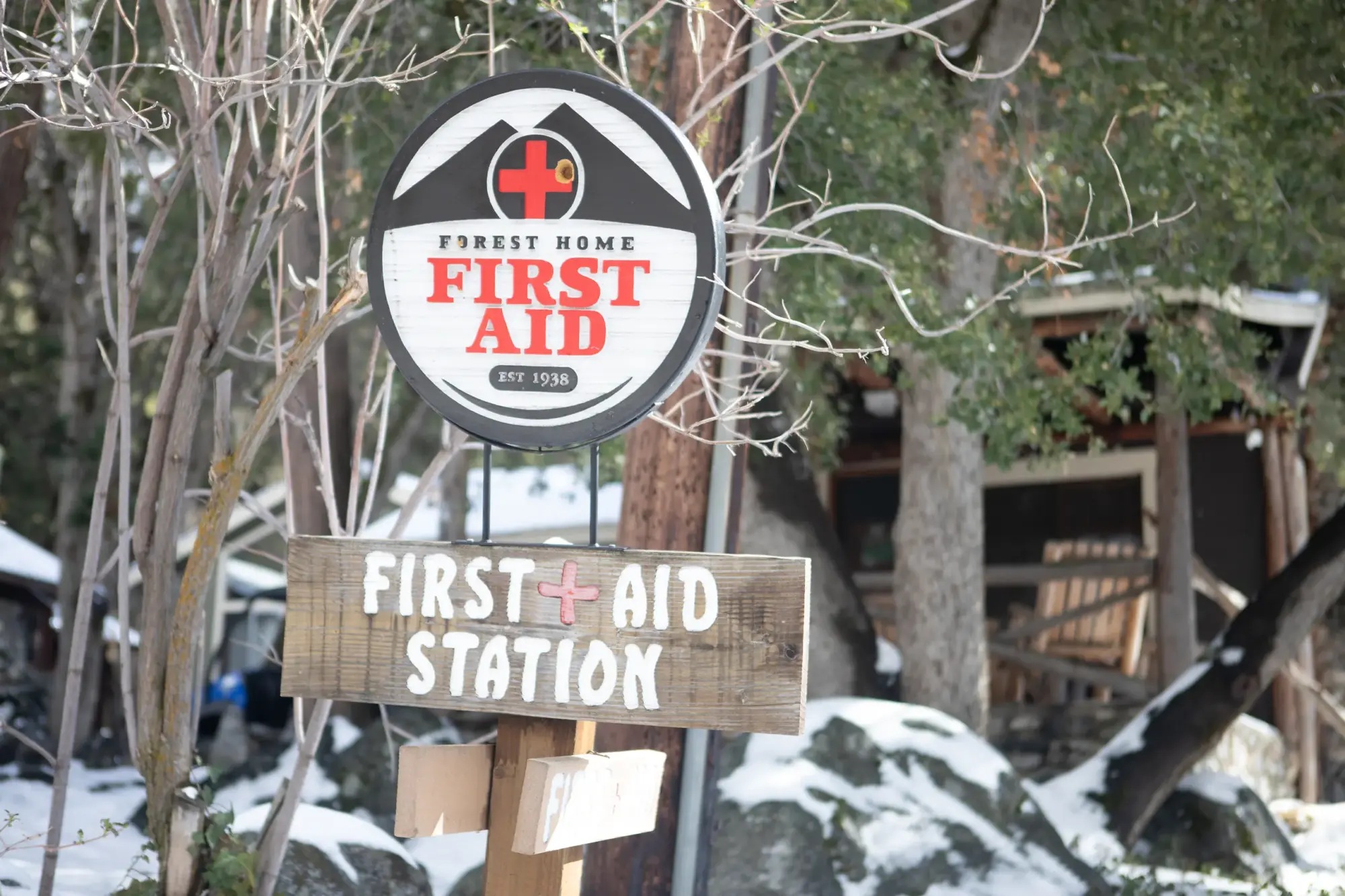 first aid snow winter sign