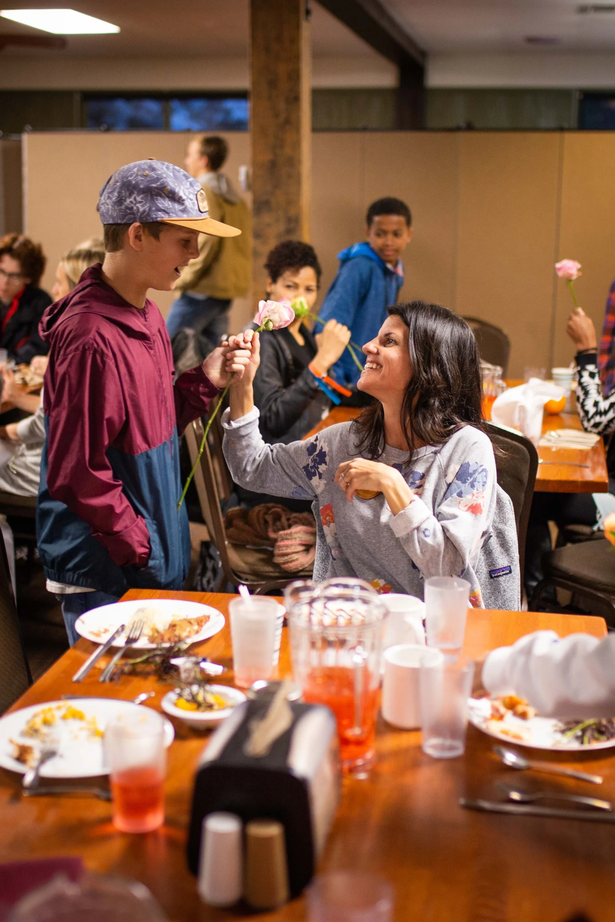 guest retreats mother son dinner flower lodge