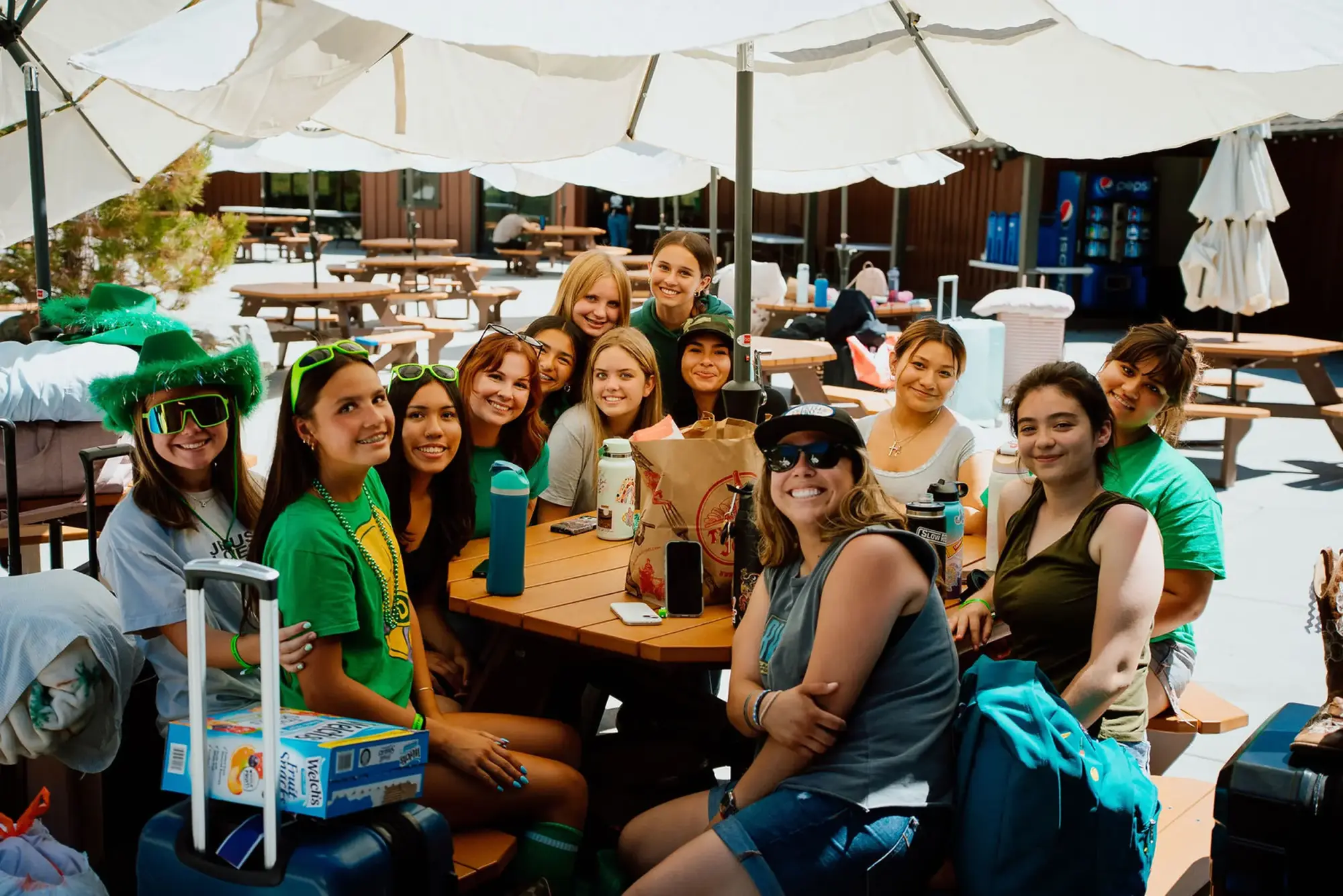 lakeview dining group