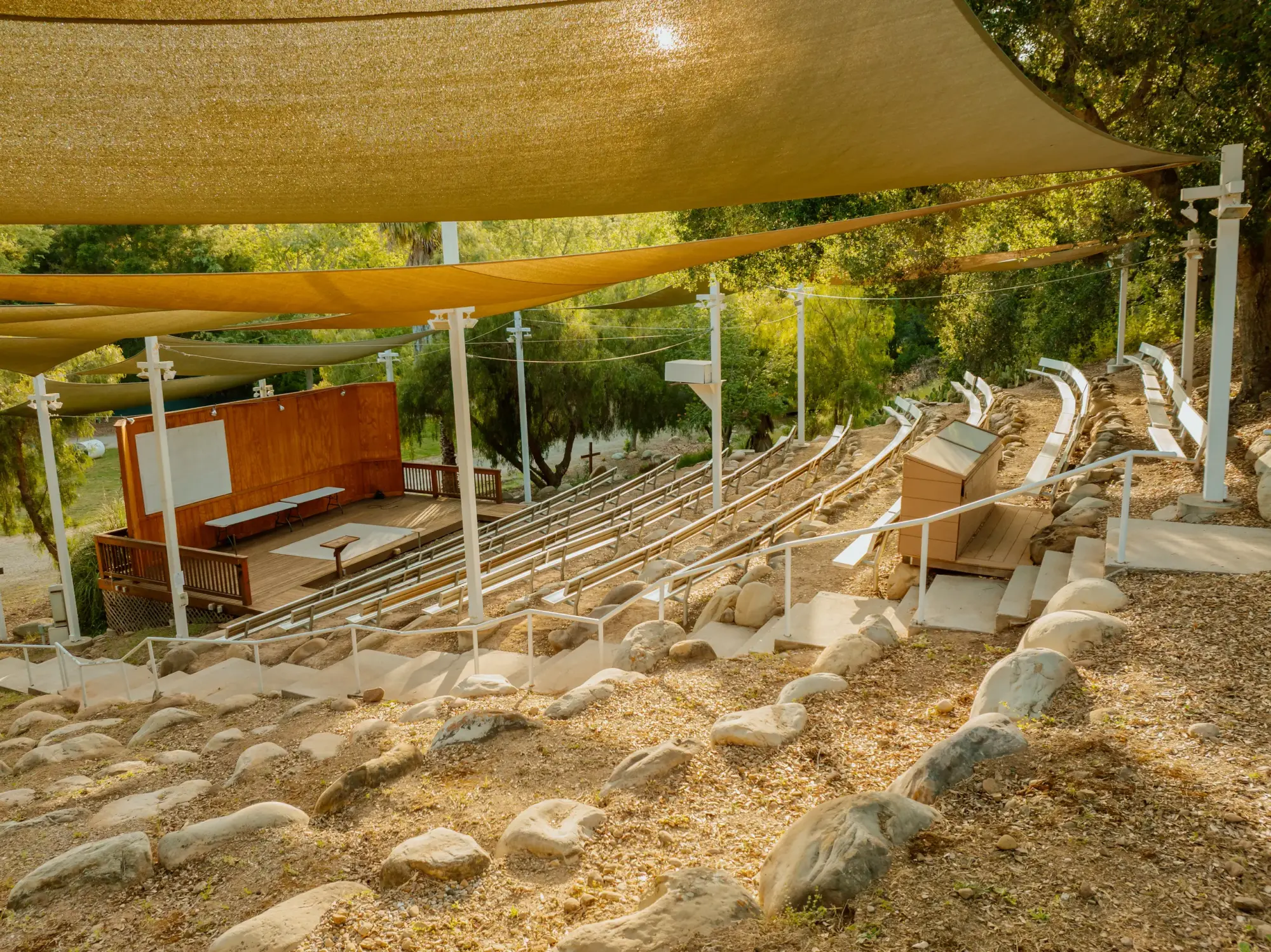 ojai sequoia ampitheatre