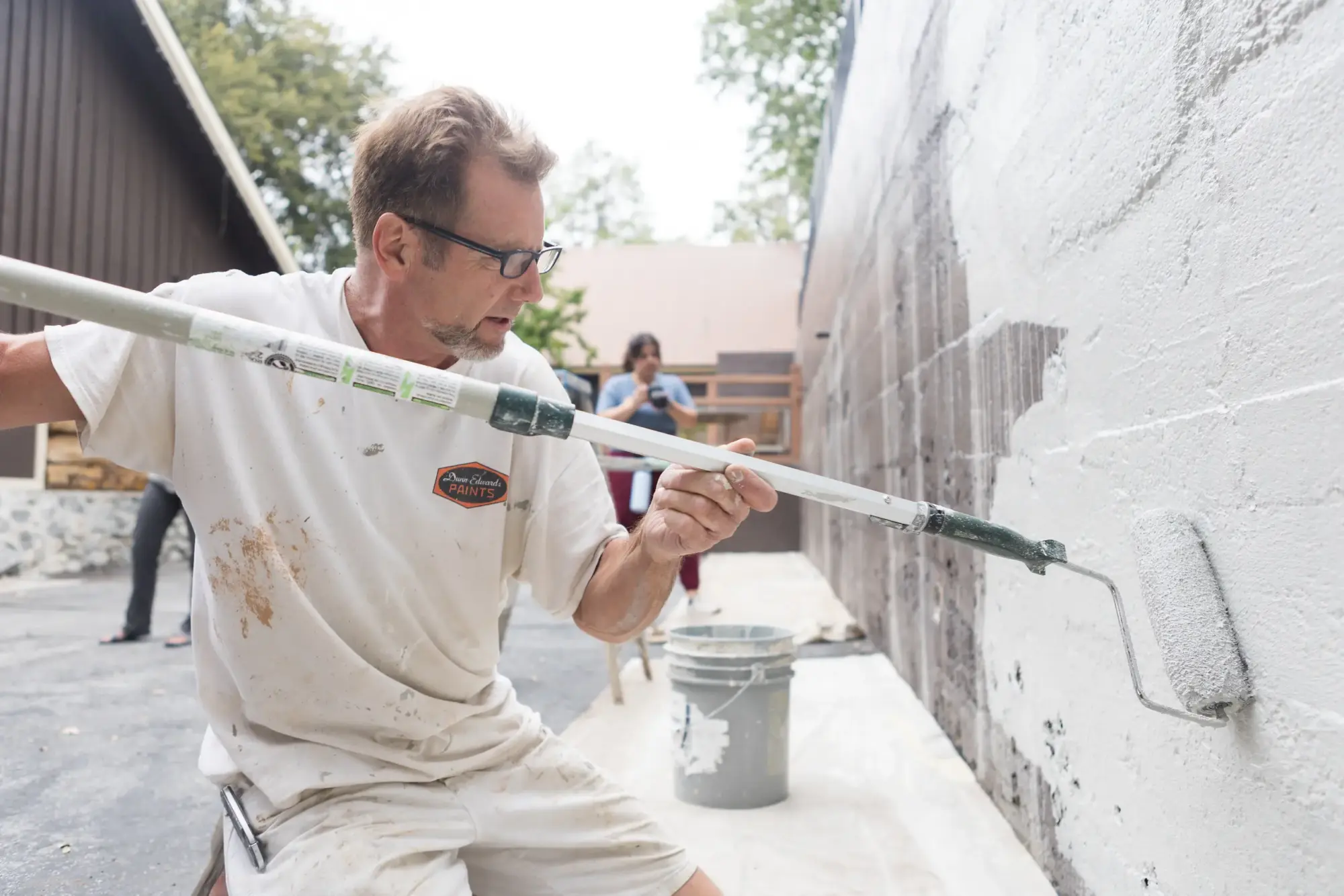 volunteer paint